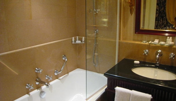 Marble Bathroom, Hotel François 1er Paris France