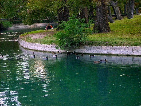 Brackenridge Park, Romantic San Antonio