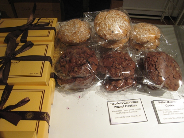Review-New York Chocolate Show-Payard Flourless Chocolate Walnut Cookies
