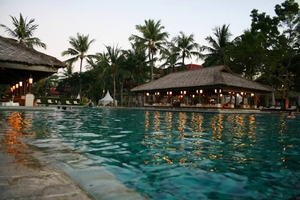 Medium_intercontinental%20bali