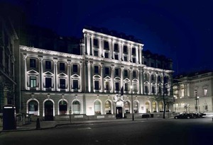 Medium_sofitel%20st%20james%20hotel%20at%20night-london