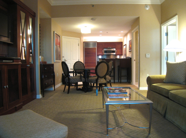 The Signature at MGM Grand Las Vegas Review-Suite Living Room