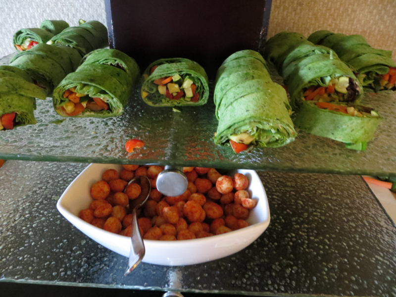 Fairmont Orchid Gold Floor Lounge Review - Vegetable Wraps