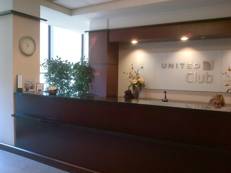 United Club Newark Airport Terminal A Review - Reception