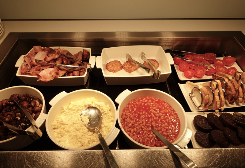 British Airways Arrivals Lounge LHR - English Breakfast