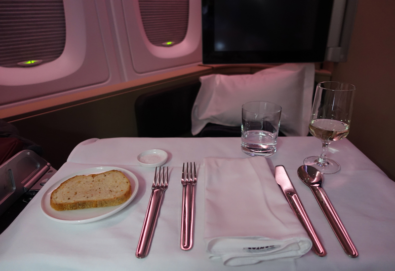 Qantas First Class A380 Review - Table Setting and Carrot Cumin Bread