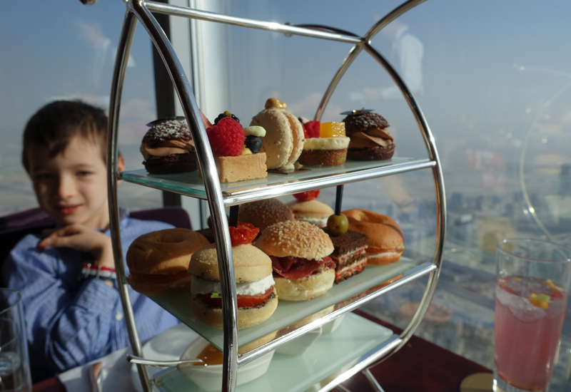 Review: Atmosphere Lounge, Burj Khalifa Dubai - Afternoon Tea