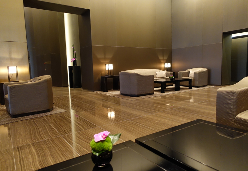 Armani Hotel Dubai Photos and Virtuoso Client Review - Lobby Seating