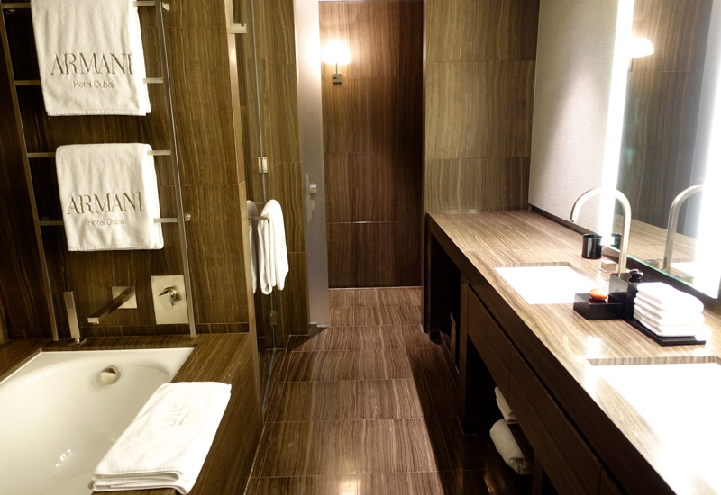 Armani Hotel Dubai Photos and Virtuoso Client Review - Armani Classic Room Bathroom