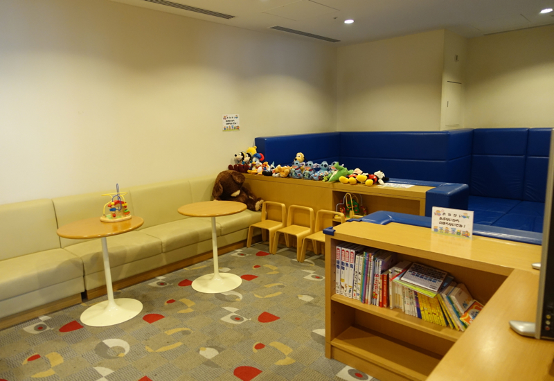 Children's Playroom, JAL Sakura Lounge, Tokyo Narita