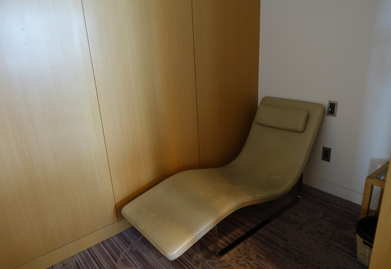 Relaxation Room, JAL Sakura Lounge, Tokyo Narita