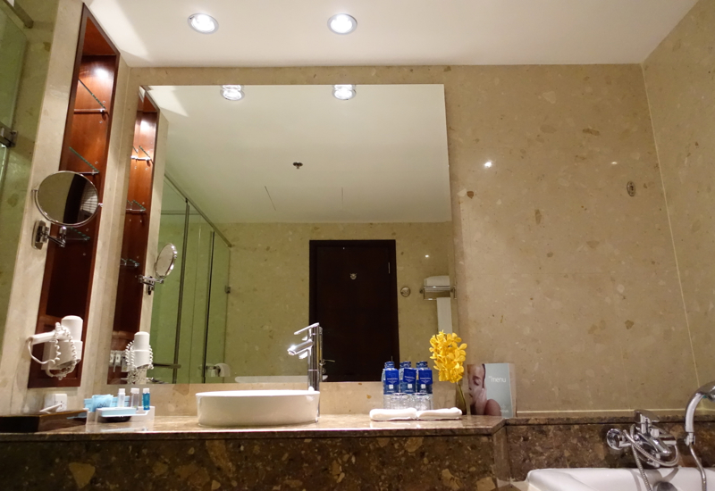 Suite Bathroom, Novotel Bangkok Airport Hotel Review