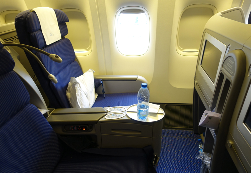 Review-KLM Business Class Seat, 777