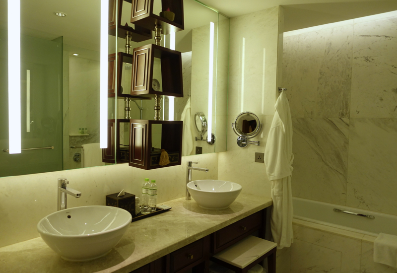 Bathroom, Park Deluxe Room, Park Hyatt Siem Reap