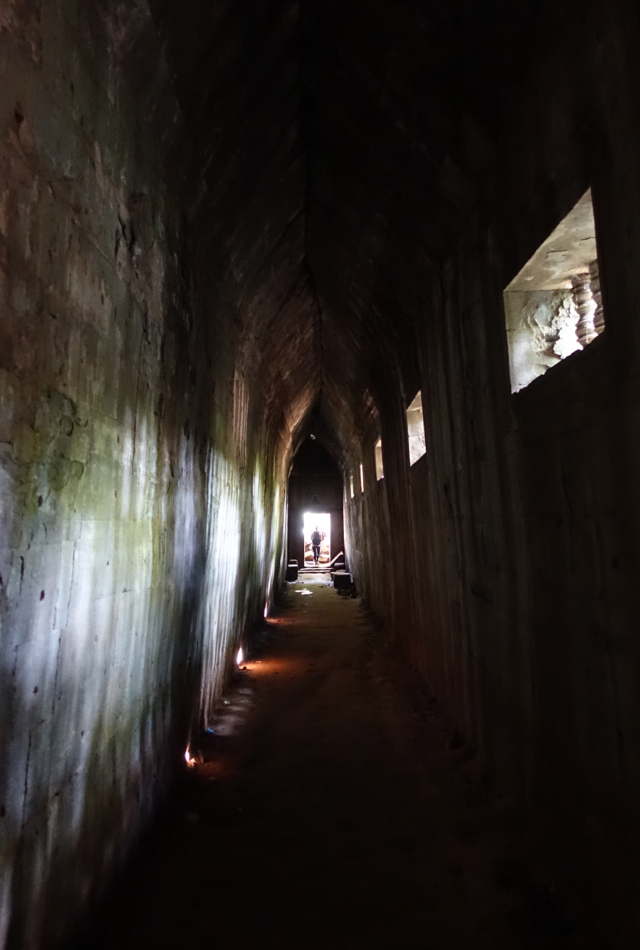 Beng Mealea Jungle Temple - Corridor