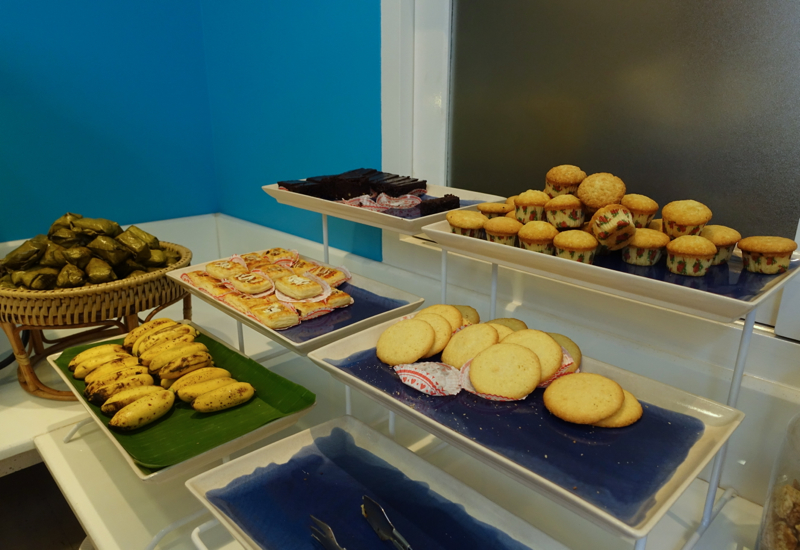 Bangkok Airways Review - Airport Lounge Food