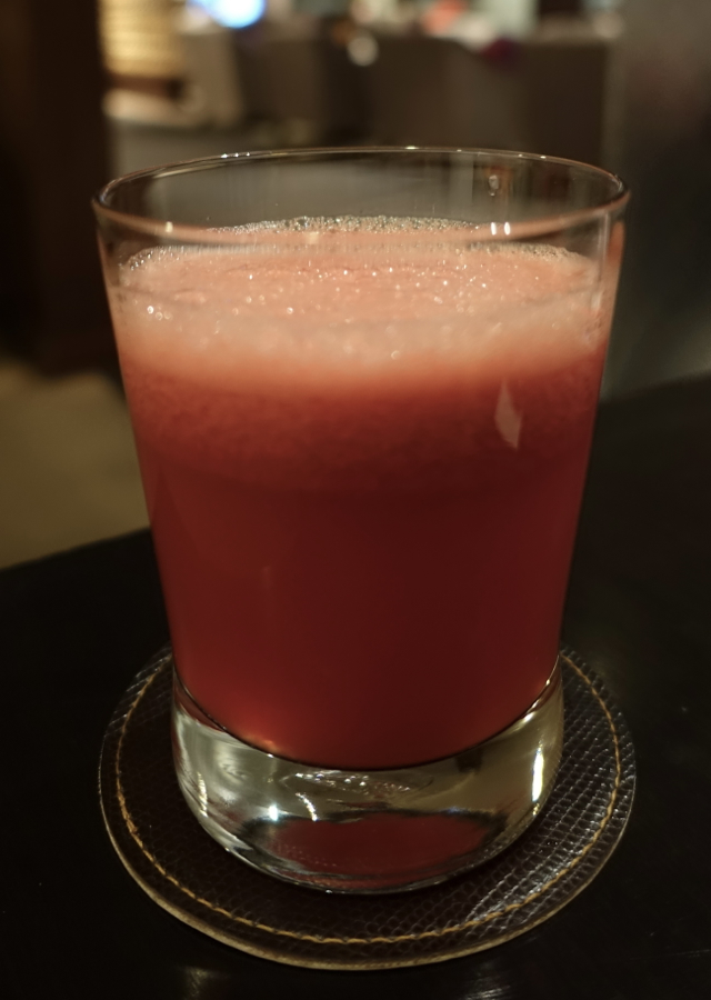 Thai Royal First Lounge Bangkok Review - Fresh Squeezed Watermelon Juice