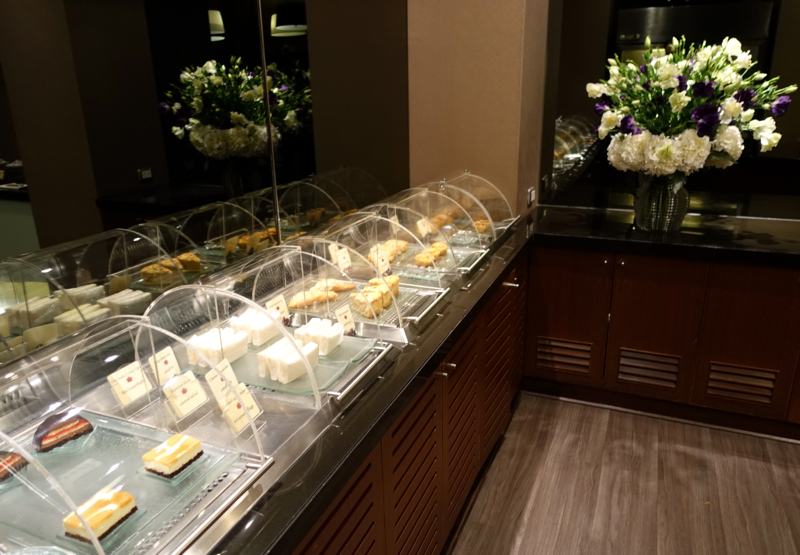 Thai Royal First Lounge Bangkok Review - Buffet