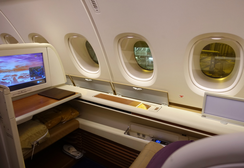 thai airways a380 first class food