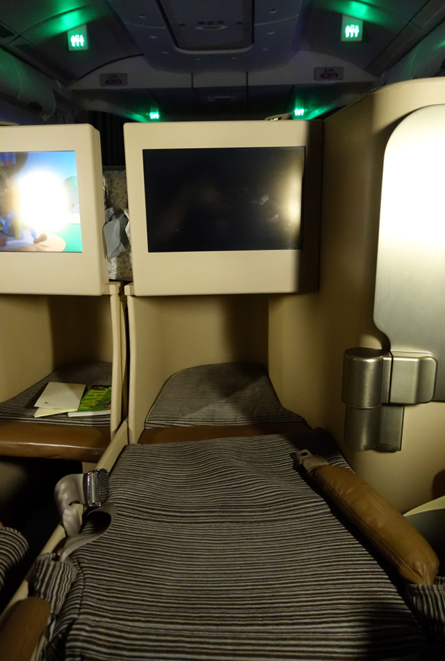 etihad business class a330 200