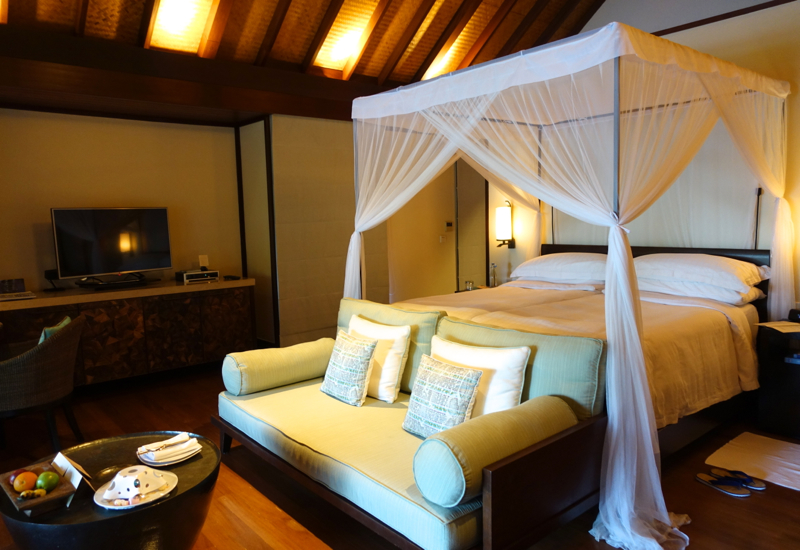 Four Seasons Kuda Huraa Review: Beach Pavilion King Bed