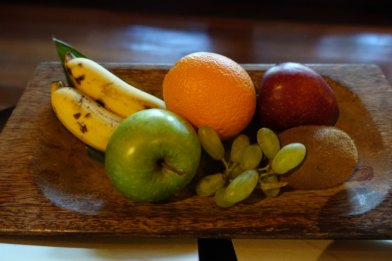 Review: Four Seasons Maldives Kuda Huraa: Welcome Fruit