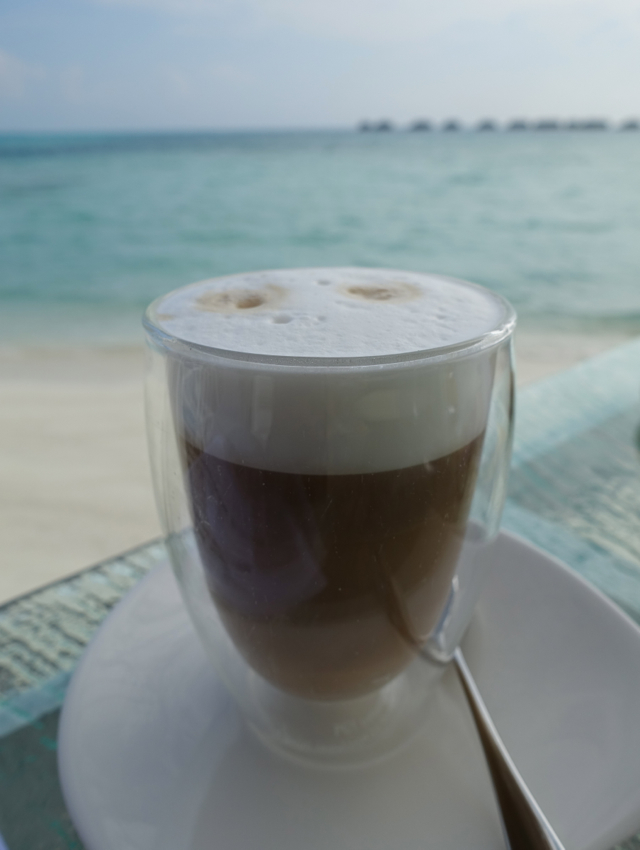Cappuccino, Vilu Restaurant, Conrad Maldives
