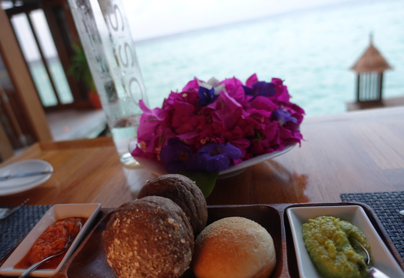 Bread and Dips, Mandhoo Restaurant, Conrad Maldives 