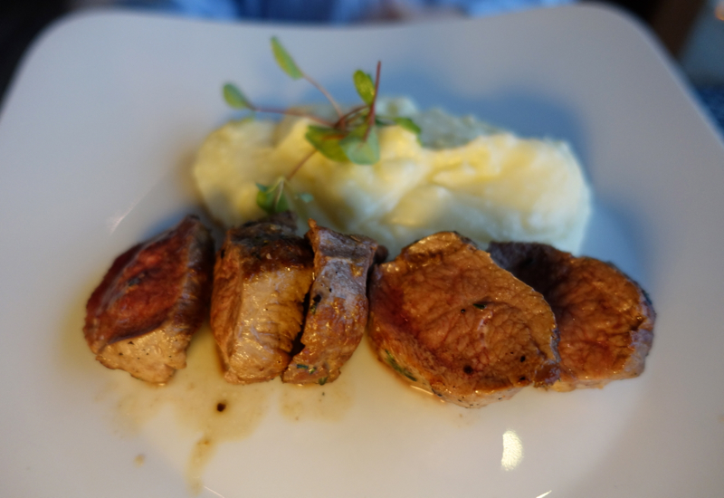 Beef Tenderloin with Mashed Potatoes, Mandhoo Restaurant, Conrad Maldives