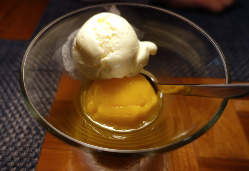 Vanilla Ice Cream and Mango Sorbet, Mandhoo Restaurant, Conrad Maldives