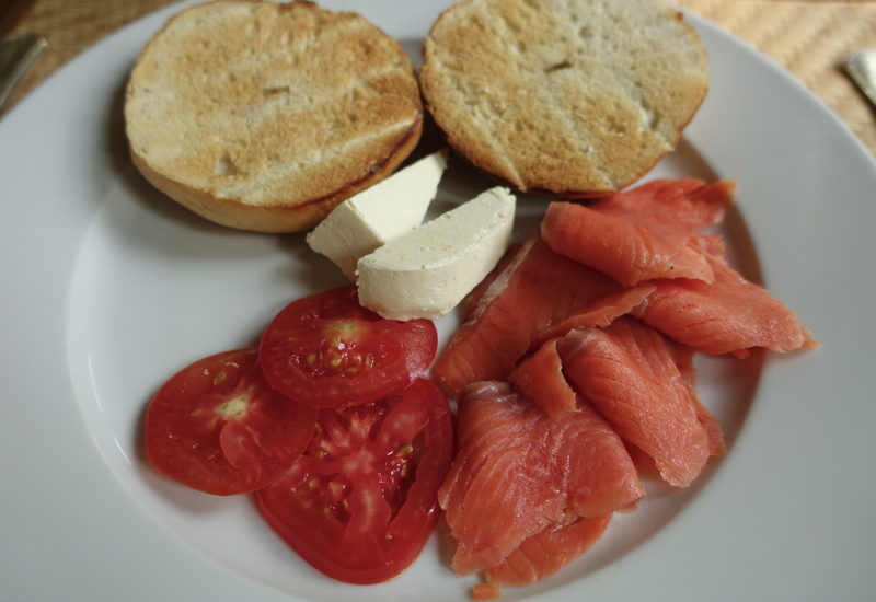 Amantaka Restaurant Review-Bagel with Smoked Salmon for Breakfast