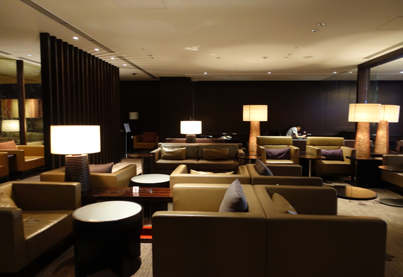 Review-JAL First Class Lounge Tokyo Narita-Seating