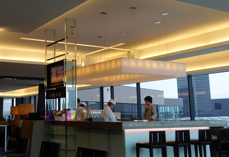 JAL First Class Lounge Sushi Bar-Best First Class Lounges