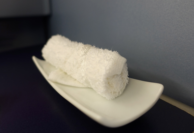 Hot Towel, Air Berlin Business Class Review