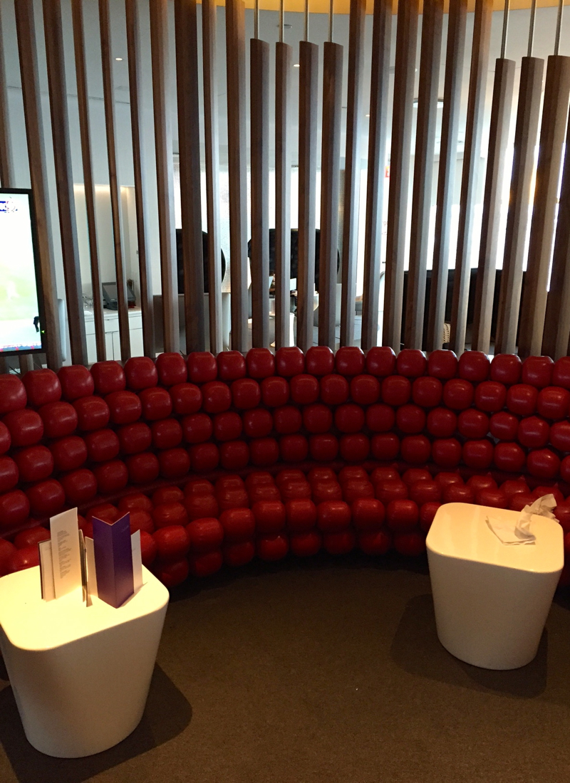 Review-Virgin Atlantic Clubhouse NYC JFK Airport-Red Bubble Sofa