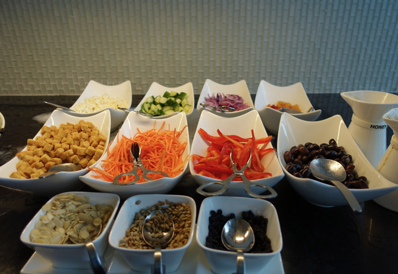 Review-AMEX Centurion Lounge New York LGA Airport-Salad Bar