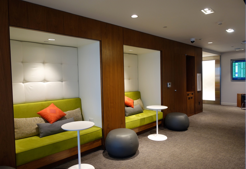 Review: AMEX Centurion Lounge, New York LGA LaGuardia Airport