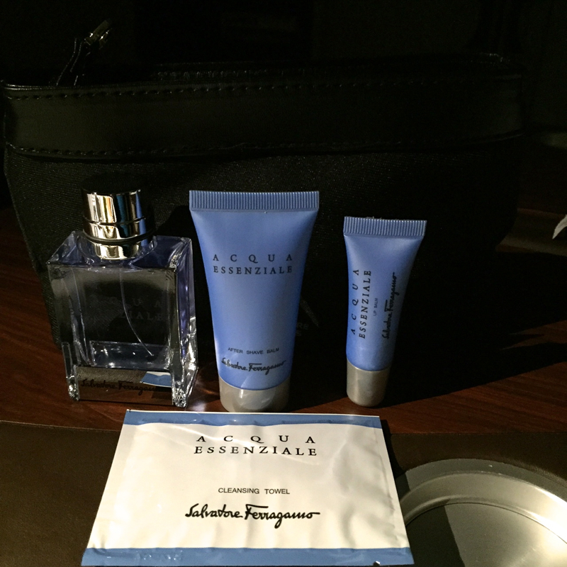 Review: Singapore Suites A380 Amenity Kit with Salvatore Ferragamo Products