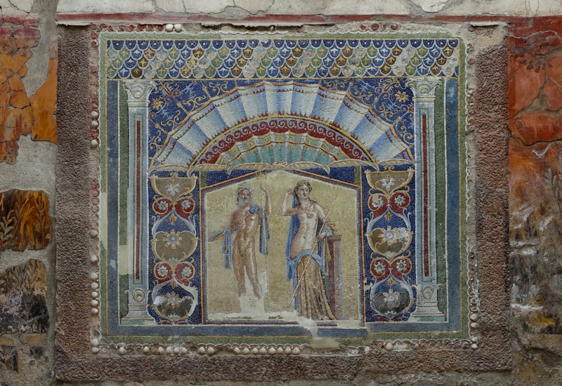 Herculaneum Photo Tour: Better Preserved Than Pompeii
