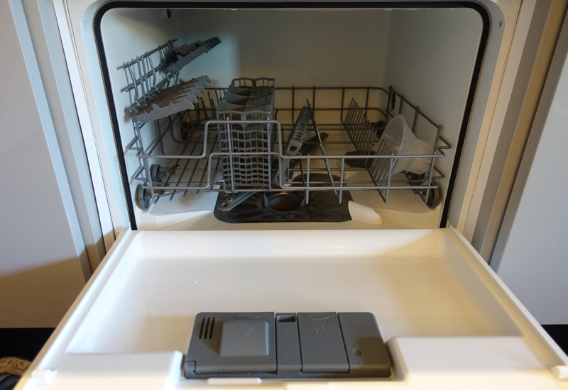 Mini Dishwasher, Portrait Firenze Suite Review