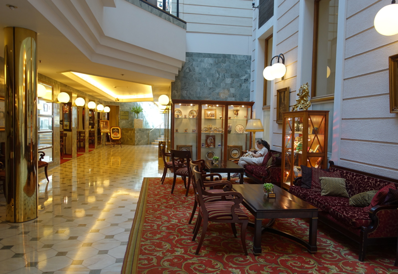 Review-Belmond Grand Hotel Europe-Lobby Seating