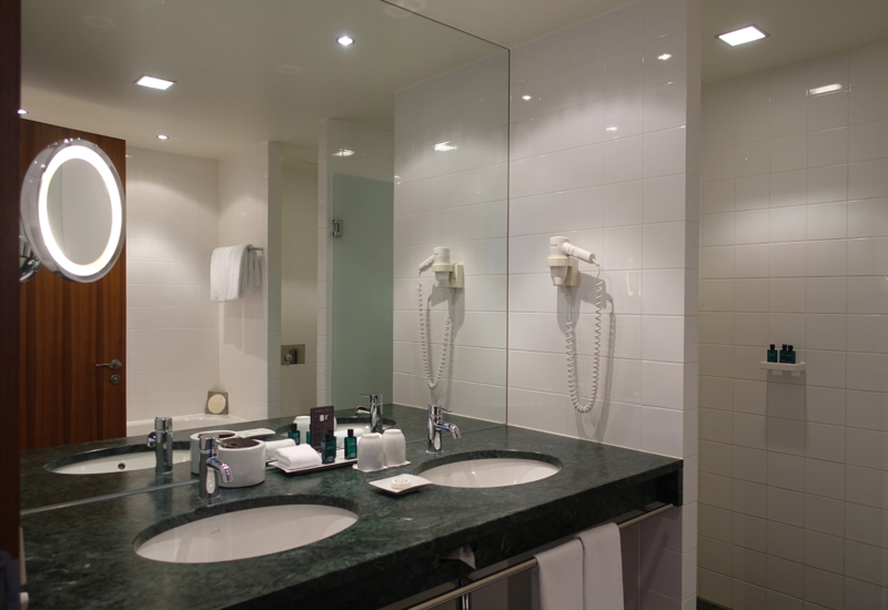 Sofitel Club Luxury Room Bathroom, Sofitel Berlin Kurfurstendamm