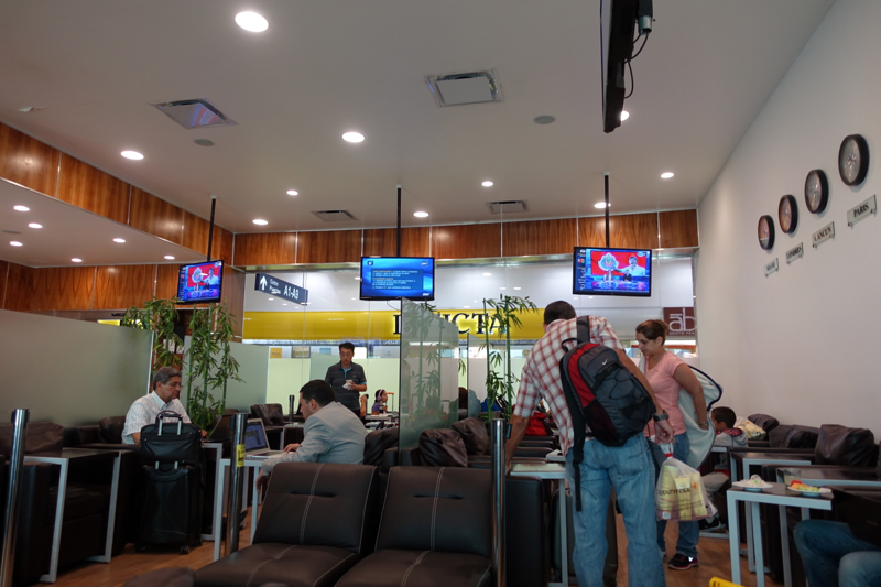 Review-Mera Business Class Lounge, Cancun Airport Terminal 2