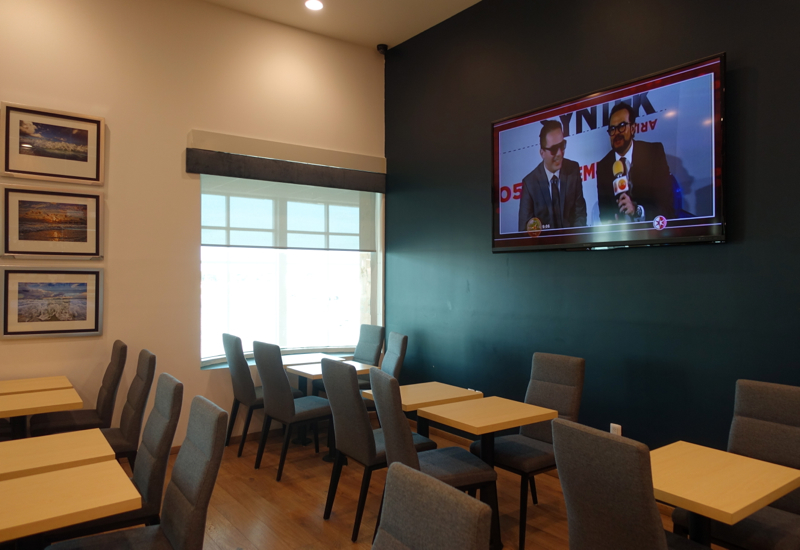 Dining Area, Mera Business Lounge, Cancun Airport 