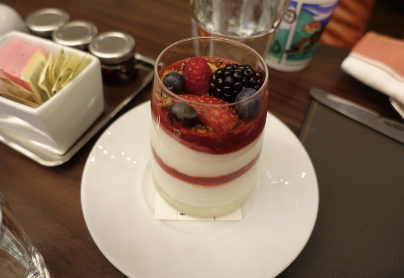 Berry Yogurt Granola Parfait, Cafe Boulud Toronto Review