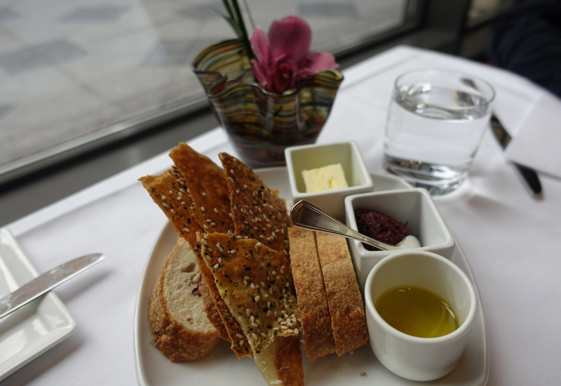Annona Toronto Review: Fresh Bread and Lavosh with Tapenade