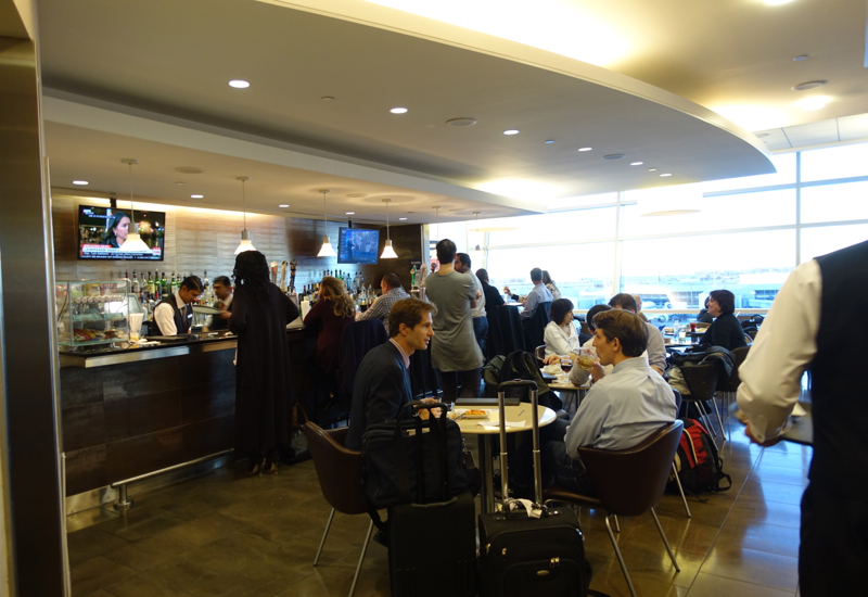 Bar Seating, Admirals Club Lounge JFK Terminal 8 Review