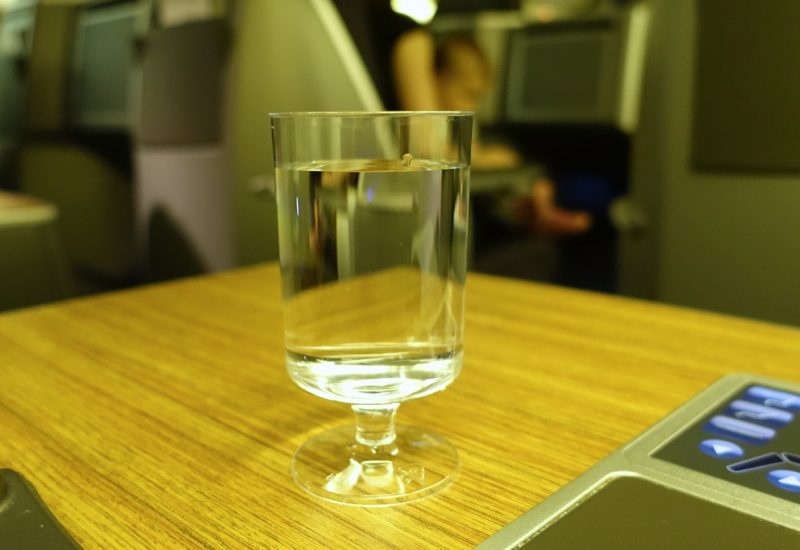 Review: American Business Class 767-Pre-Flight Drink