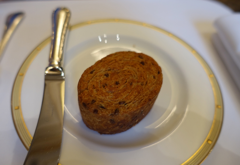 Buttery Seeded Roll, Le Cinq Restaurant Review