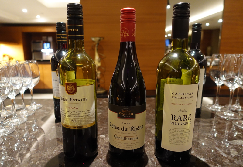 Club Lounge Wines, Sofitel London Heathrow Review